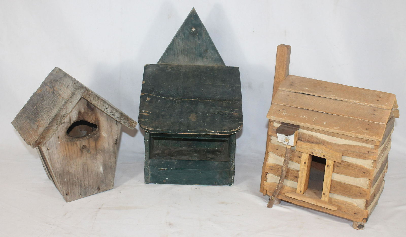 Collection of 3 bird houses/feeder incl 2 in paint - 14 (1 of 5)