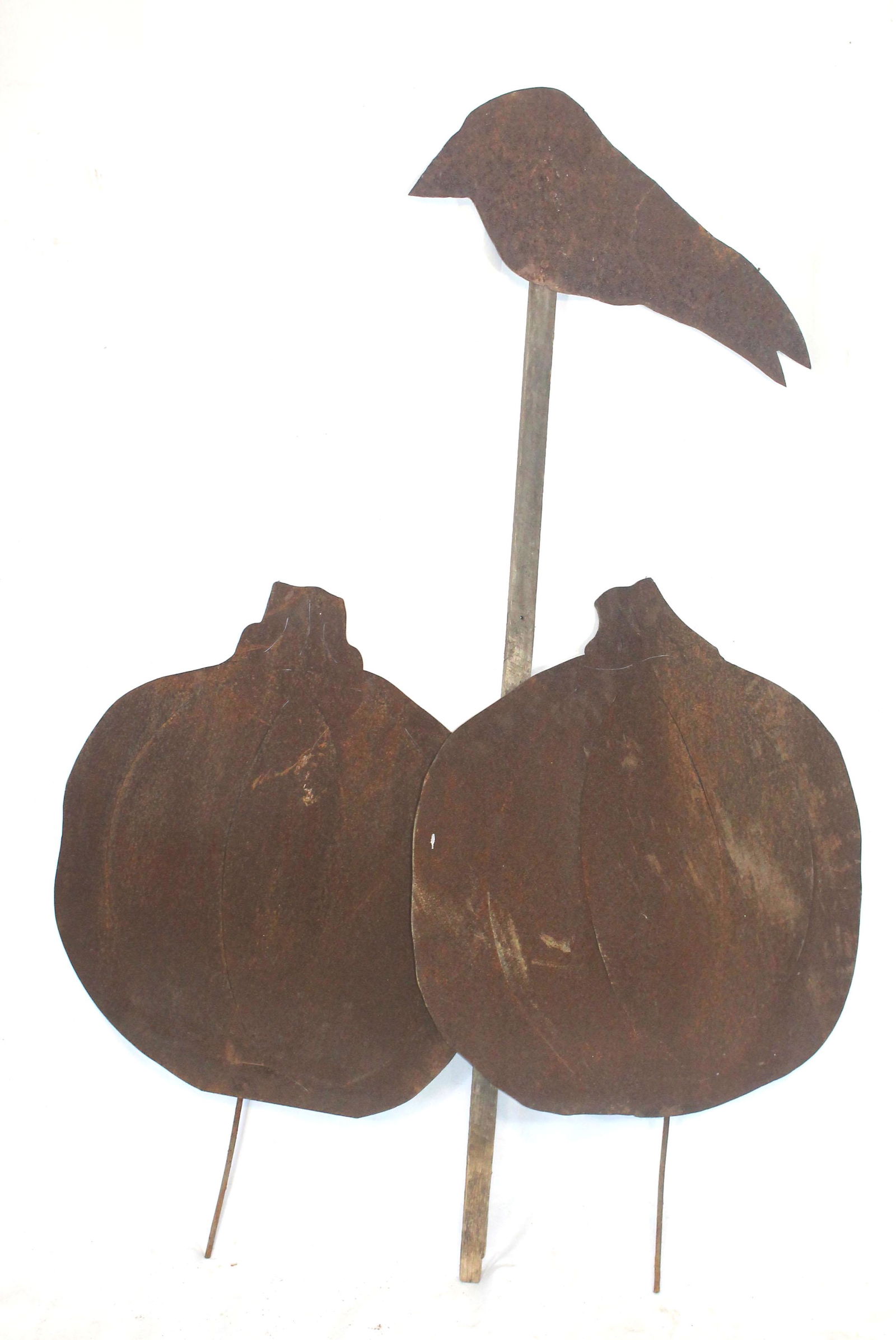 3 sheet iron yard/garden ornaments - 2 pumpkins 38" (1 of 3)