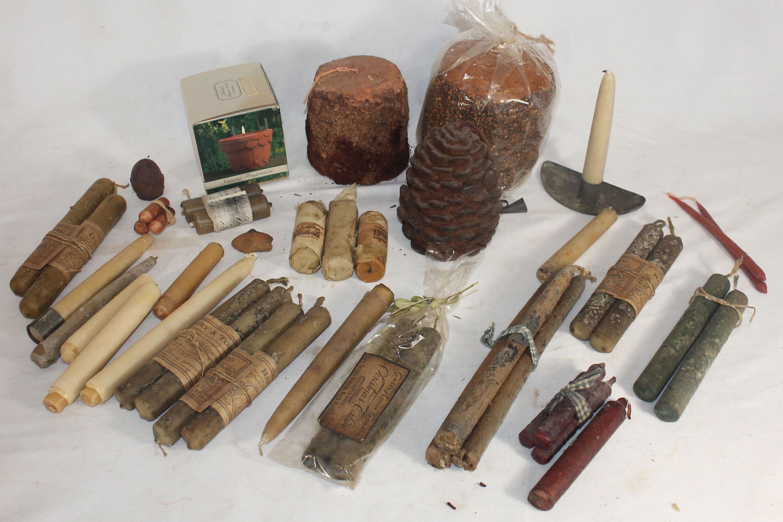 Lot of misc candles (1 of 5)