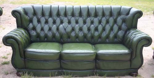 fine quality green tufted leather 87" sofa : fine quality green tufted leather 87" sofa