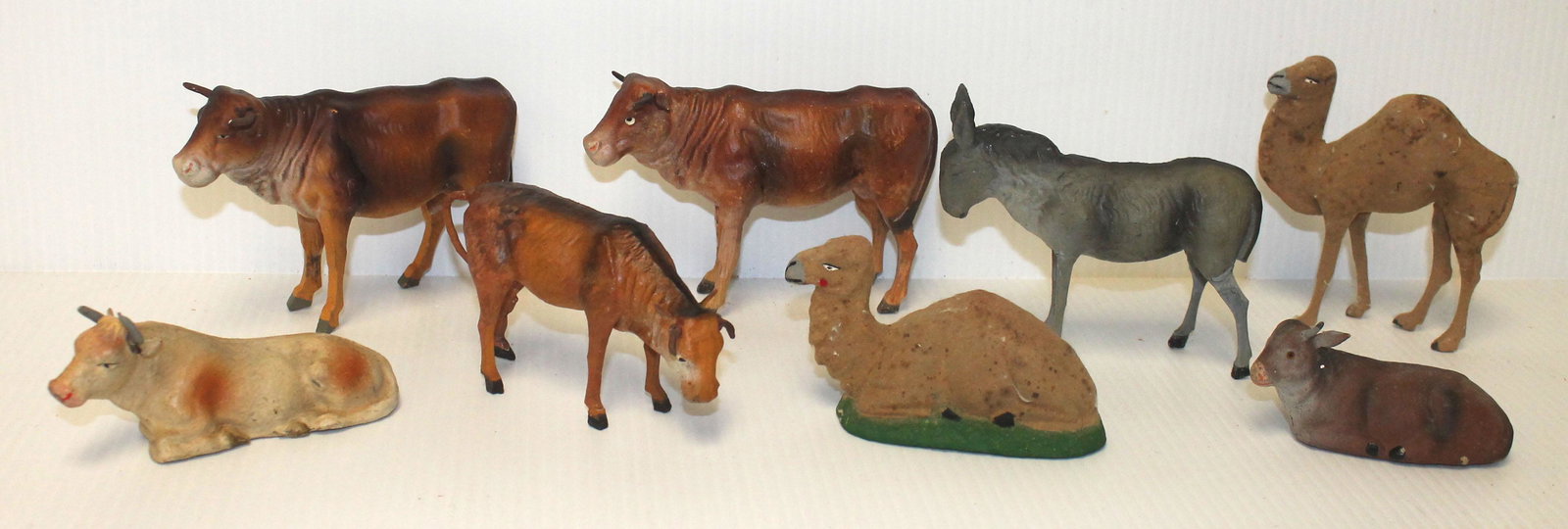 Collection of 8 composition animals - probably from a (1 of 9)