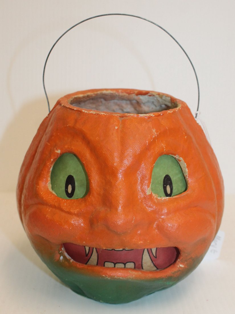 Vintage papier mache Jack-O-Lantern candy container (1 of 4)