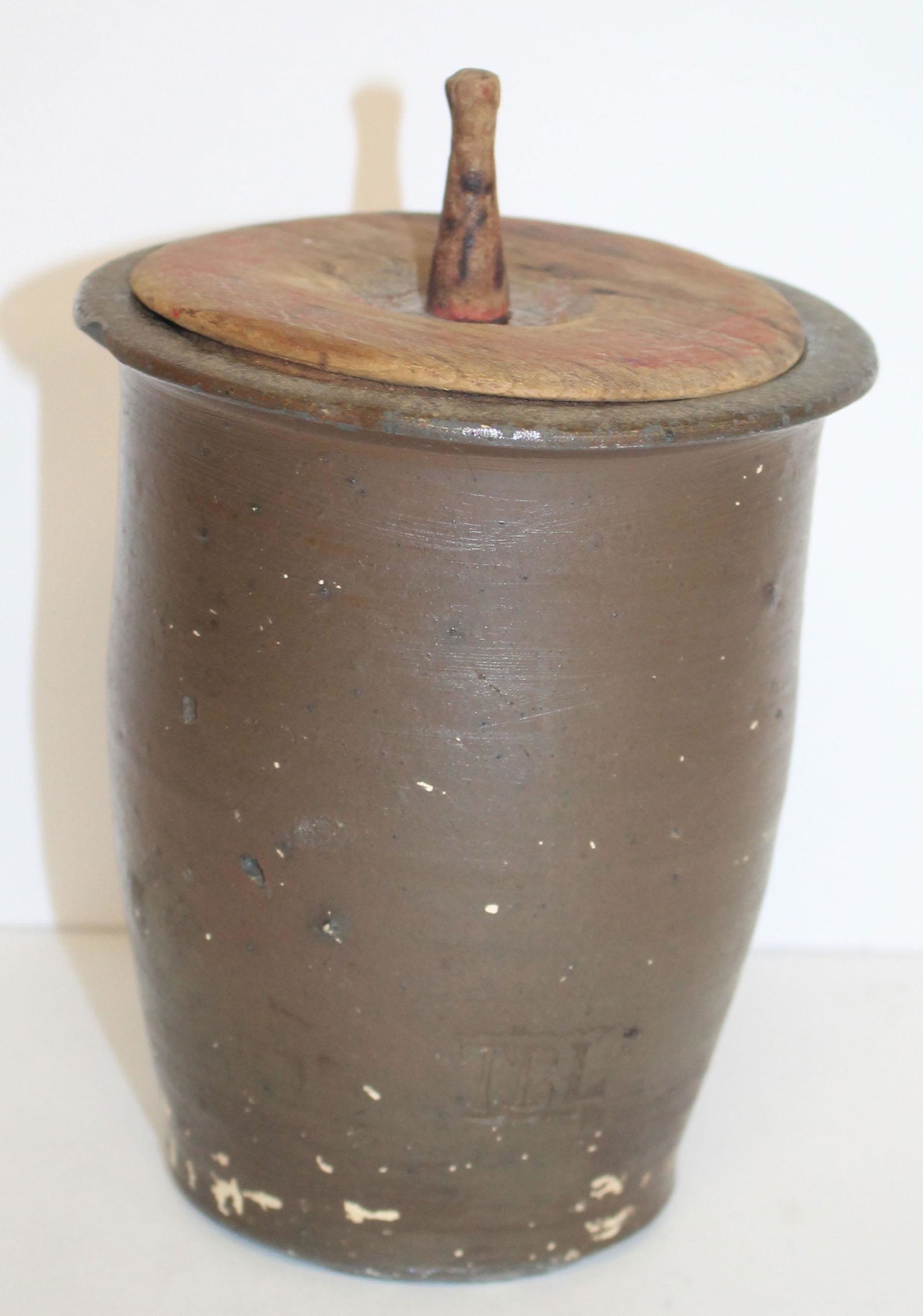 signed Thomas B Love 19thC Stoneware jar (1 of 9)