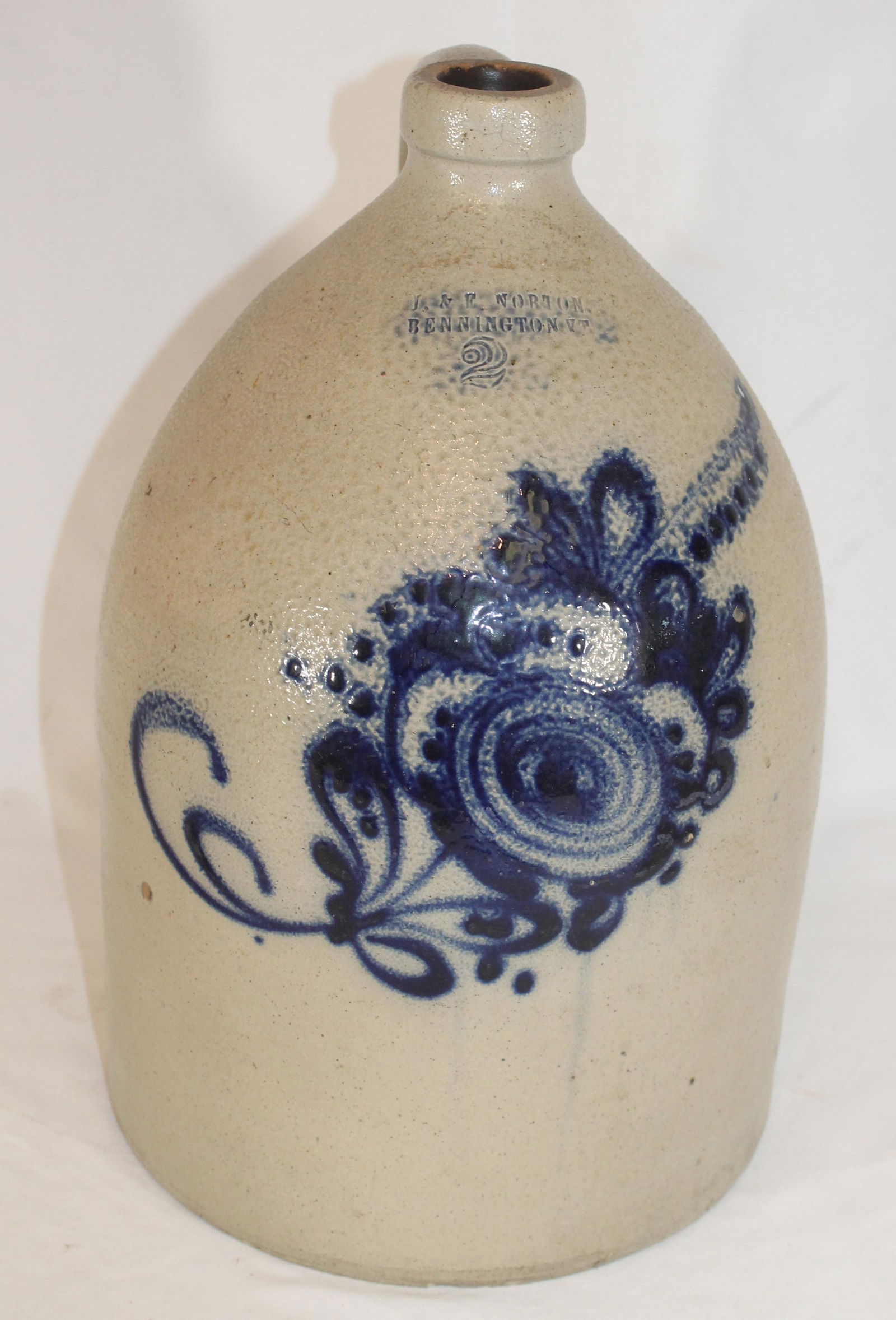 J&E Norton Bennington, VT cobalt floral dec stoneware (1 of 7)