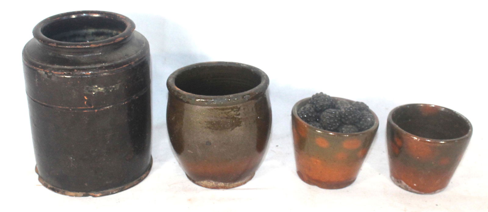 4 pcs of antique redware incl 3 w green glaze w orange (1 of 5)