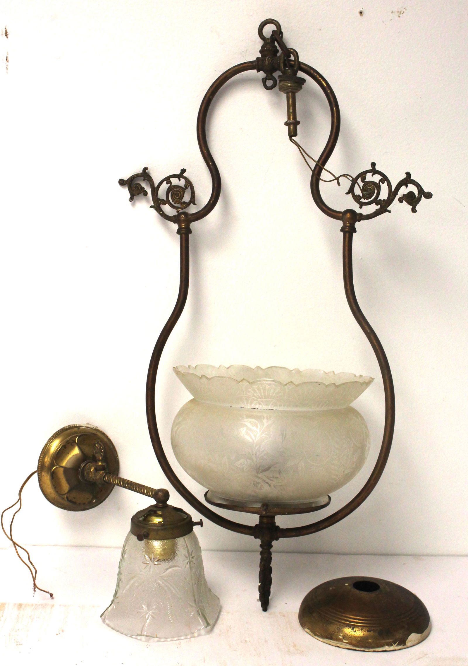 2 light fixtures - 1 wall mounted w pressed glass shade (1 of 6)