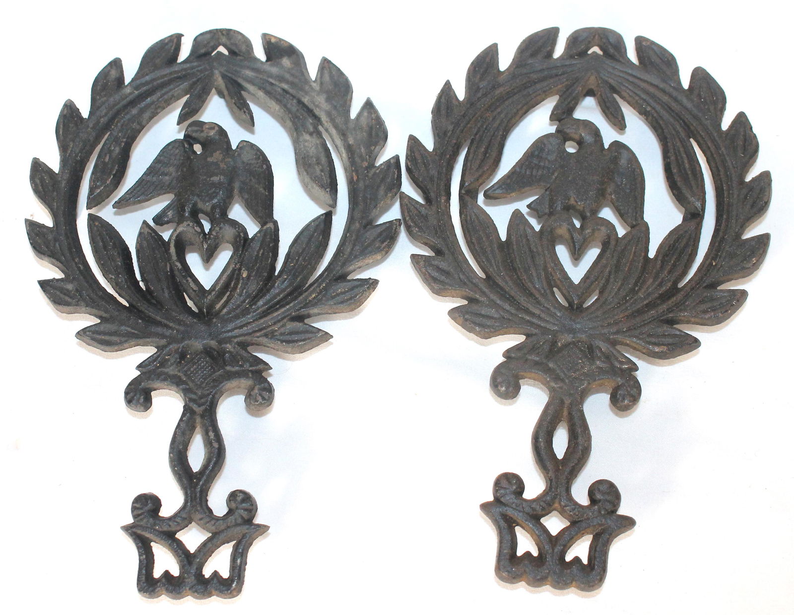 Pr of iron fireplace trivets w eagle & heart motif - (1 of 4)