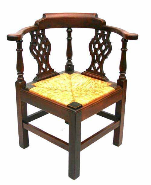 superb quality 19thC Centennial carved mahog Chip: superb quality 19thC Centennial carved mahog Chippendale corner chair w pierce carved splat & rush seat