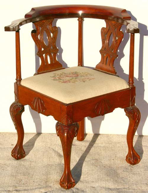 superb condition custom mahog Chippendale style bal: superb condition custom mahog Chippendale style ball & claw ft corner chair w needlepoint covered slip seat
