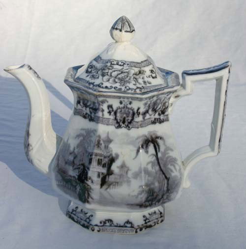 lot of 19thC porcelain incl w black & white ironst: lot of 19thC porcelain incl w black & white ironstone covered 9 1/2" teapot in Cyprus pattern by Davenport - & Mason's 6 1/2" ironstone pitcher
