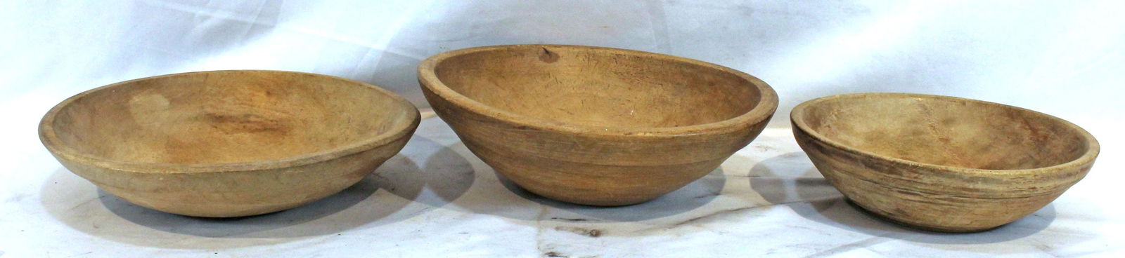 3 antique wooden bowls - 8 3/4"x7 3/4"; 10 1/4"x9 1/2" & 10 1/2"x9 3/4" (1 of 10)