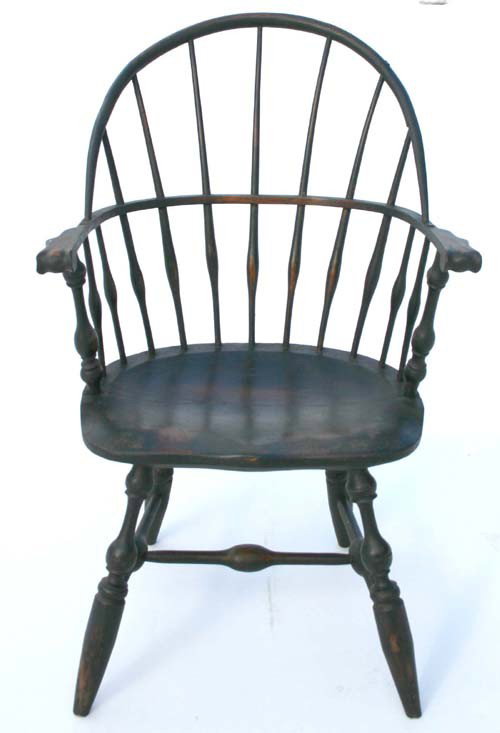 Fine Windsor knuckle armchair with the best turnin: Fine Windsor knuckle armchair with the best turnings in old black over orig green paint attrib to Amos Denison Allen of South Windham, CT