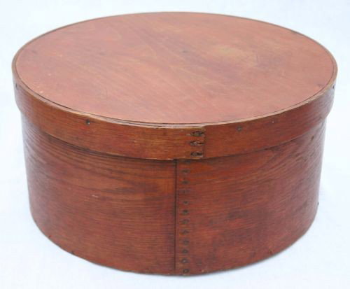 very large 15" round CT ca 1840 ash & pine pantry b: very large 15" round CT ca 1840 ash & pine pantry box in rare orig bittersweet paint