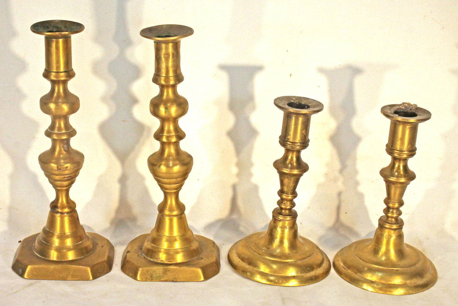 2 pairs of brass candlesticks - 6 1/4" & 9" tall (1 of 5)