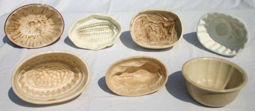 lot of approx 16 pcs of antique yellowware & ironst: lot of approx 16 pcs of antique yellowware & ironstone food molds