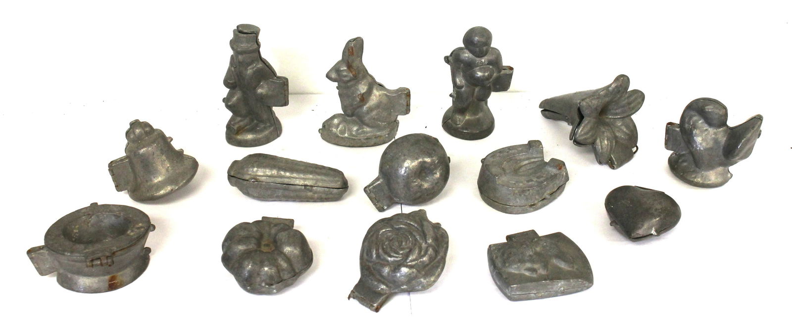 Lot of vintage/antique ice cream molds (1 of 8)