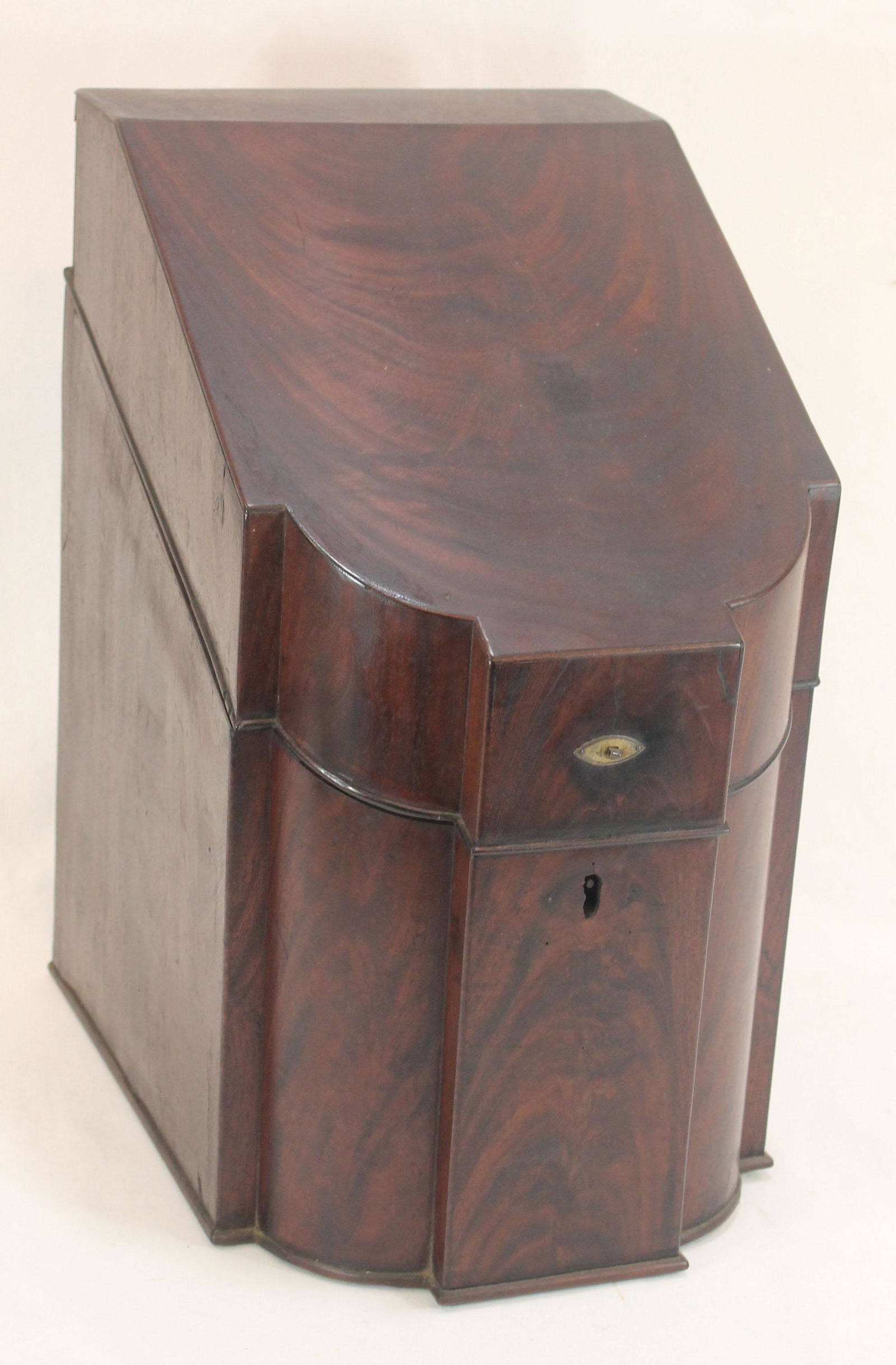 Antique mahogany knife box - box only - no knives - 16" tall x 12" deep x 9" wide (1 of 5)