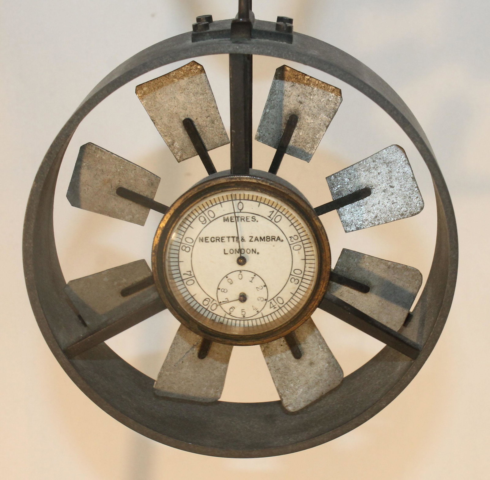 Anemometer by Negretti & Zambra London - 4 1/4" diam: Anemometer by Negretti & Zambra London - 4 1/4" diam