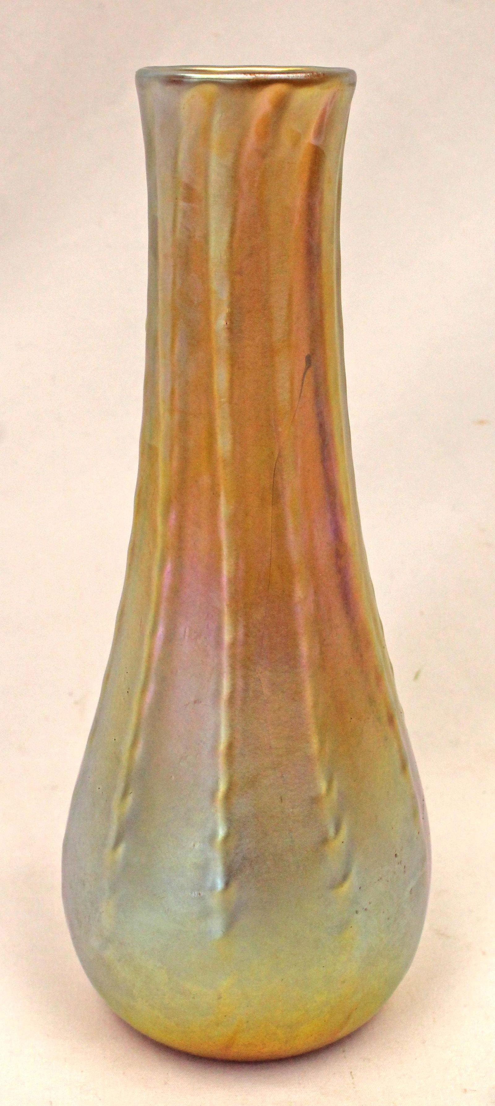 Tiffany gold irid ribbed vase 9 1/2" tall (interior crack but beautiful shelf piece) - sgnd LCT (1 of 4)