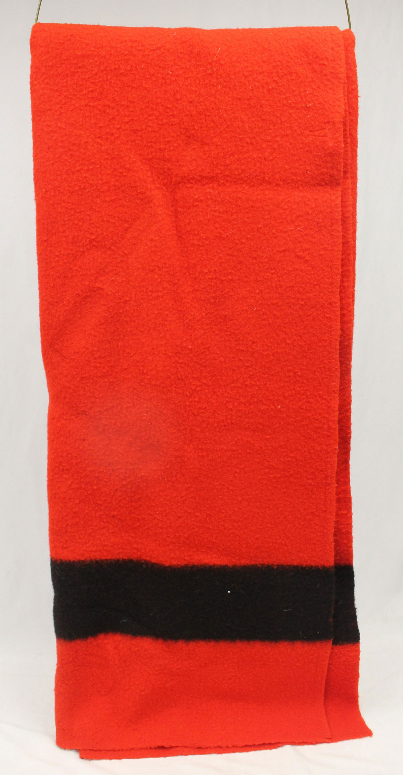 Hudson's Bay Point Co wool 4 point blanket in red w black stripe - ca 1930's-40's - has been dry (1 of 4)