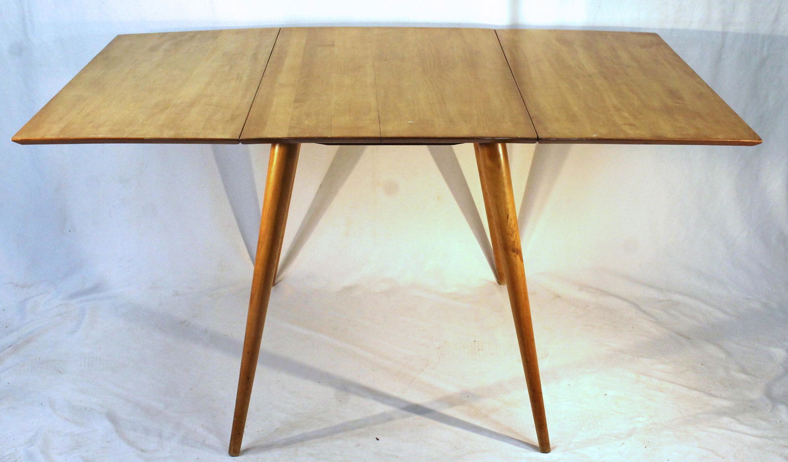 Paul McCobb dropleaf table on splay legs - 29 1/2" tall (1 of 6)