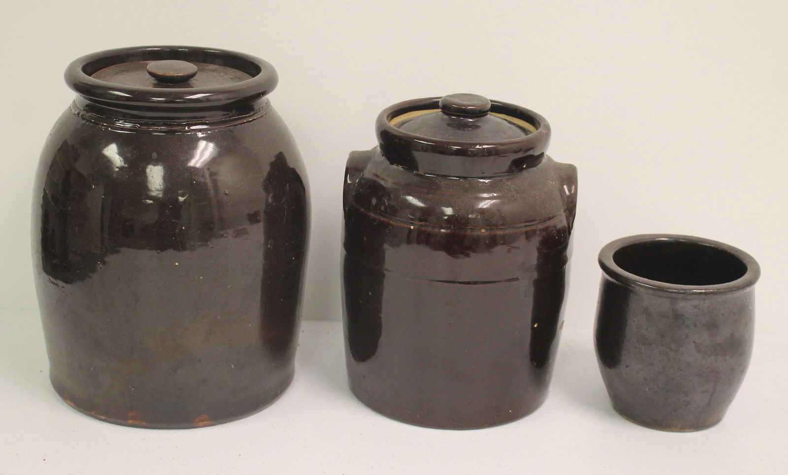 Lot of 3 stoneware items incl 2 jars & a mustard pot - 8 1/4", 9 1/4" & 4 1/2": Lot of 3 stoneware items incl 2 jars & a mustard pot - 8 1/4", 9 1/4" & 4 1/2"