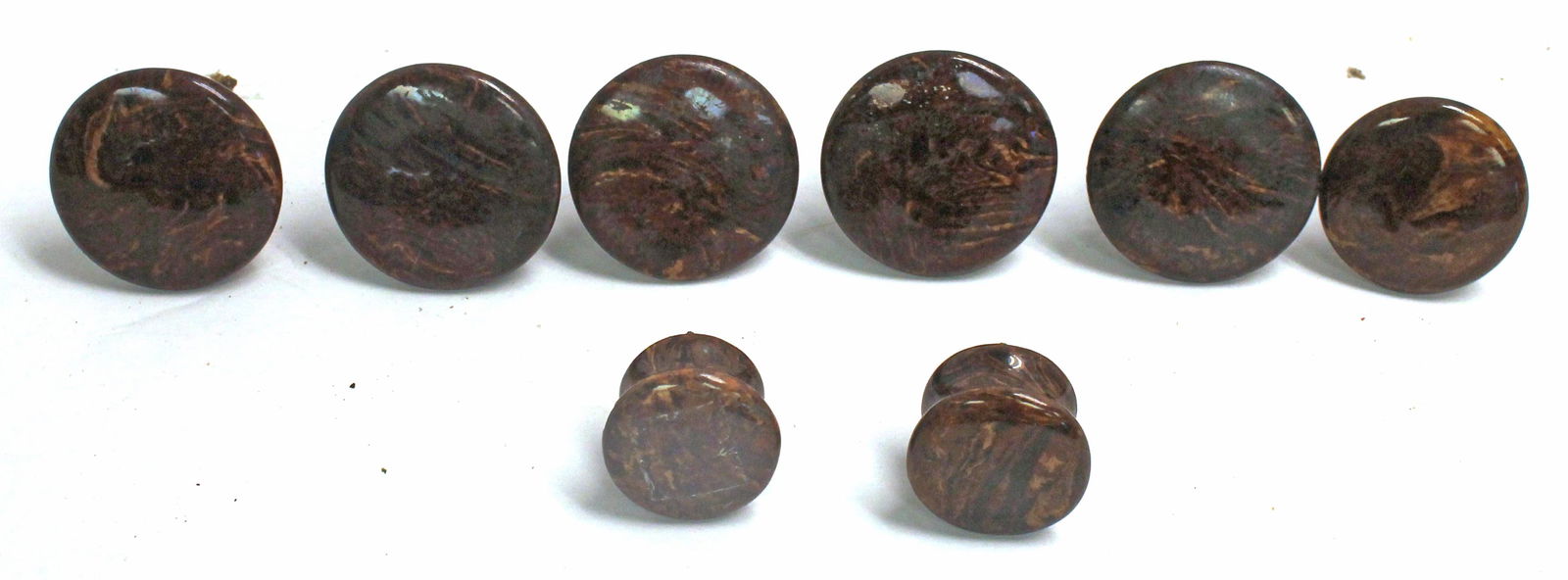 Set of 8 Bennington Pottery drawer pulls (1 of 4)