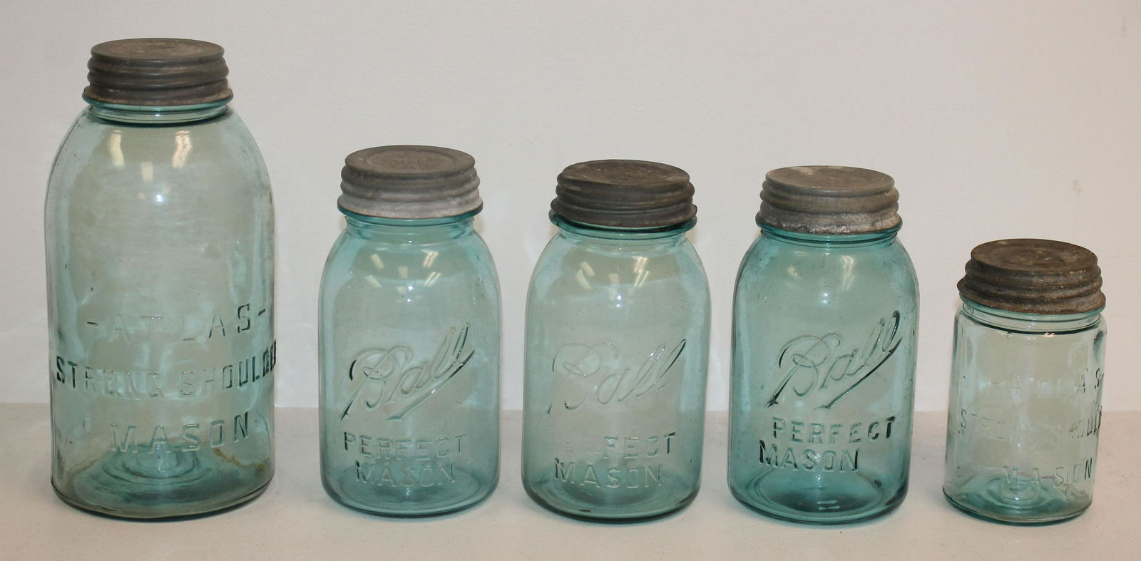 Lot of 5 blue glass canning jars: Lot of 5 blue glass canning jars