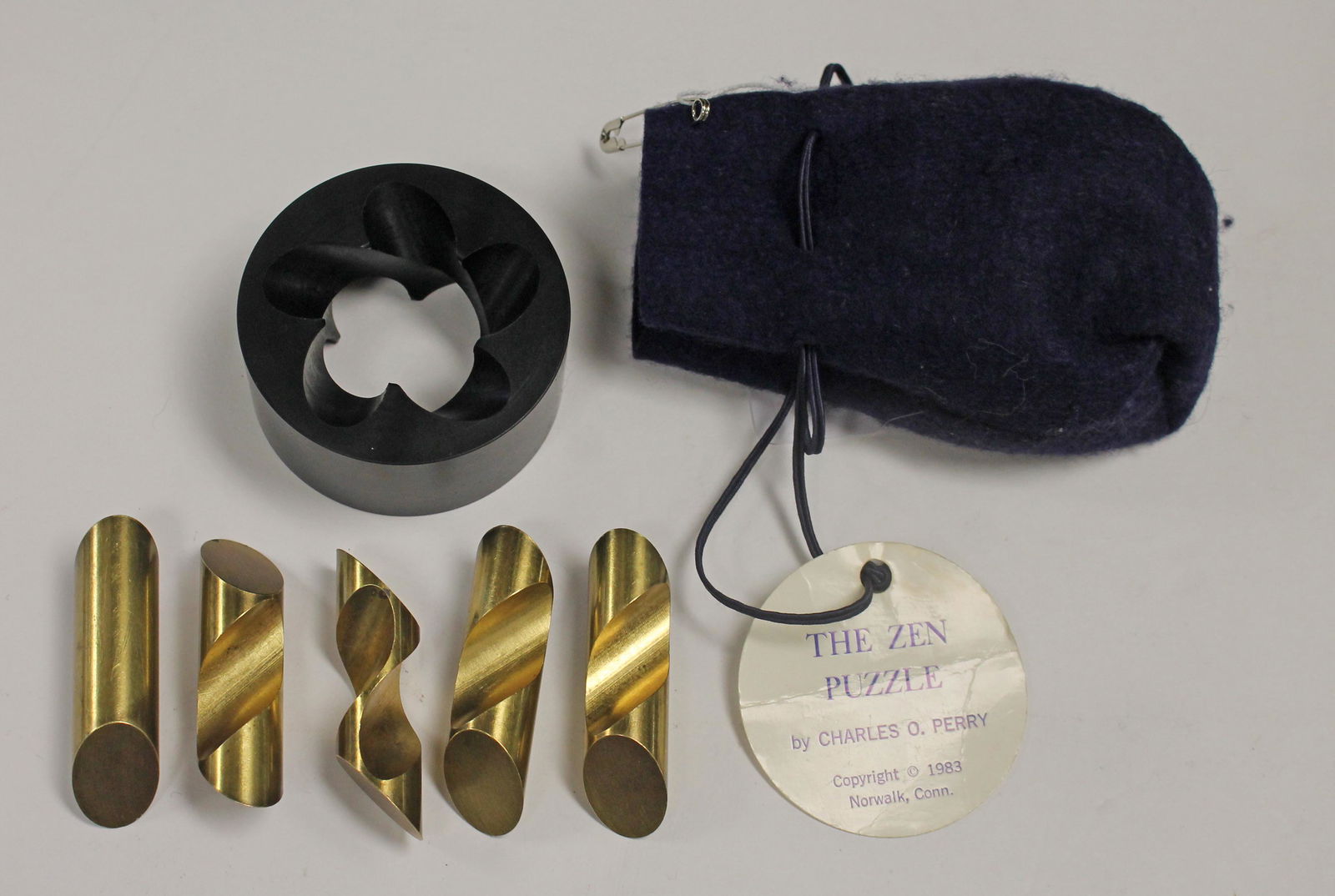 Charles O. Perry "The Zen Puzzle" ca 1983 - complete w orig tag & felt bag (1 of 6)