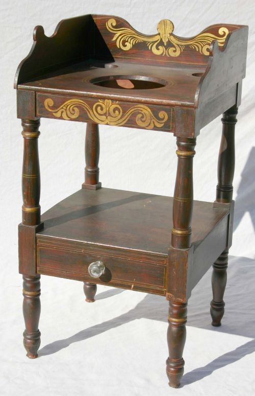 ca 1820 country Sheraton State of Maine pine & popl: ca 1820 country Sheraton State of Maine pine & poplar all orig grain painted wash stand w dovetailed splash