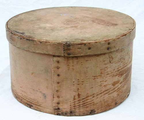 antique 11" round pantry box in salmon paint: antique 11" round pantry box in salmon paint