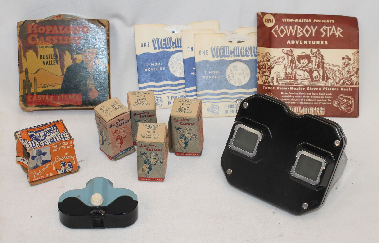 Vintage Hopalong Cassidy lot incl view master w views, film reels, etc (1 of 8)