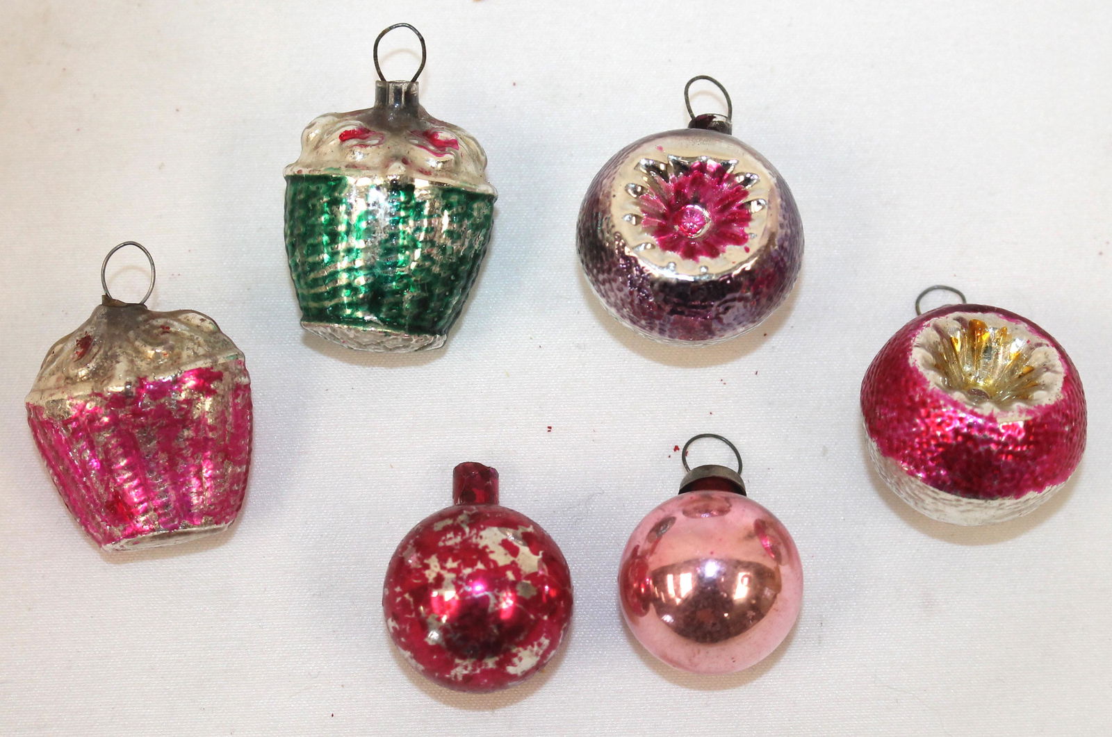 Very sweet lot of 6 miniature antique glass ornaments (1 of 4)