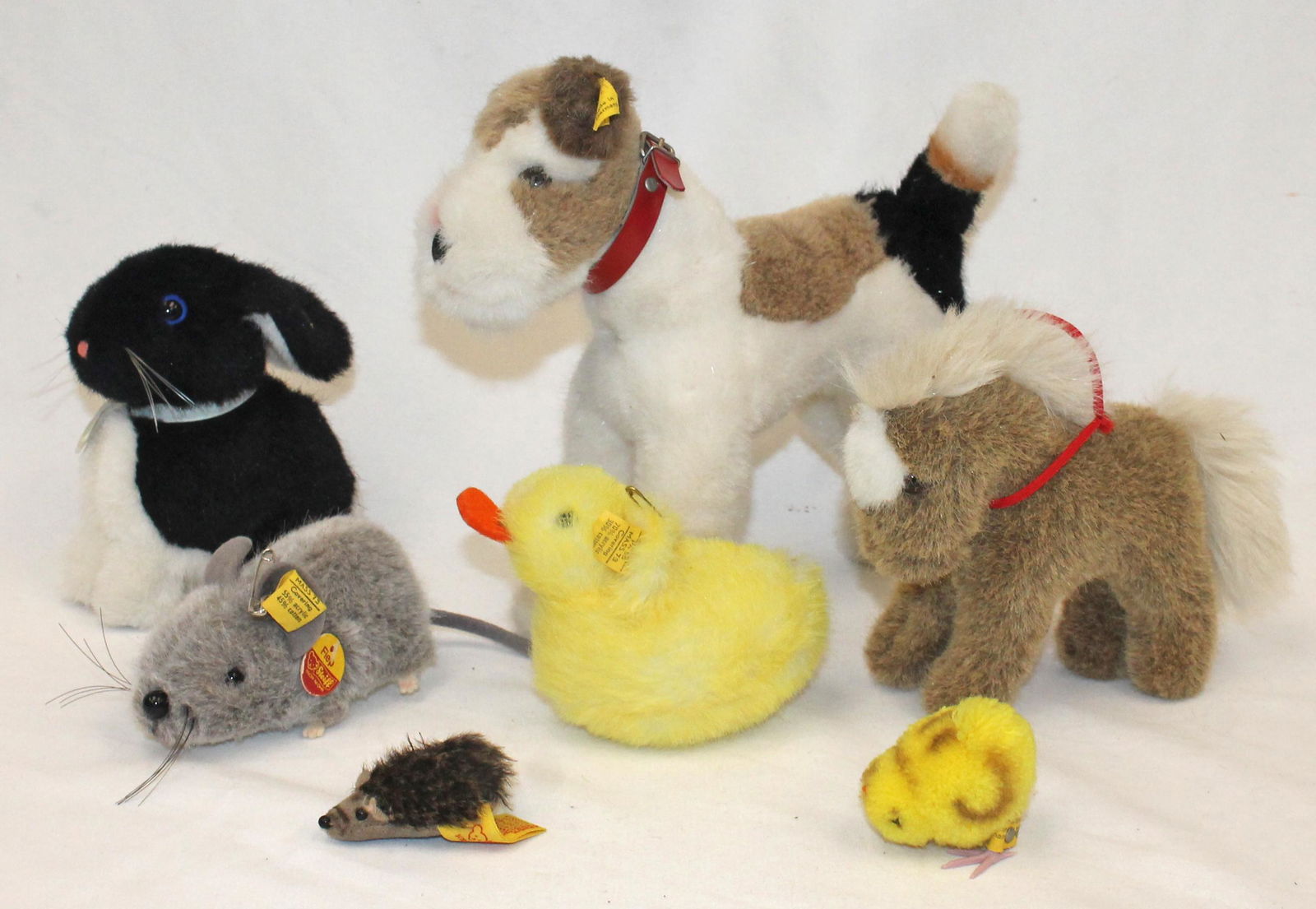 Lot of 7 Steiff stuffed animals incl rabbit, duckling, mouse, horse, dog & mini hedgehog & chick (1 of 8)