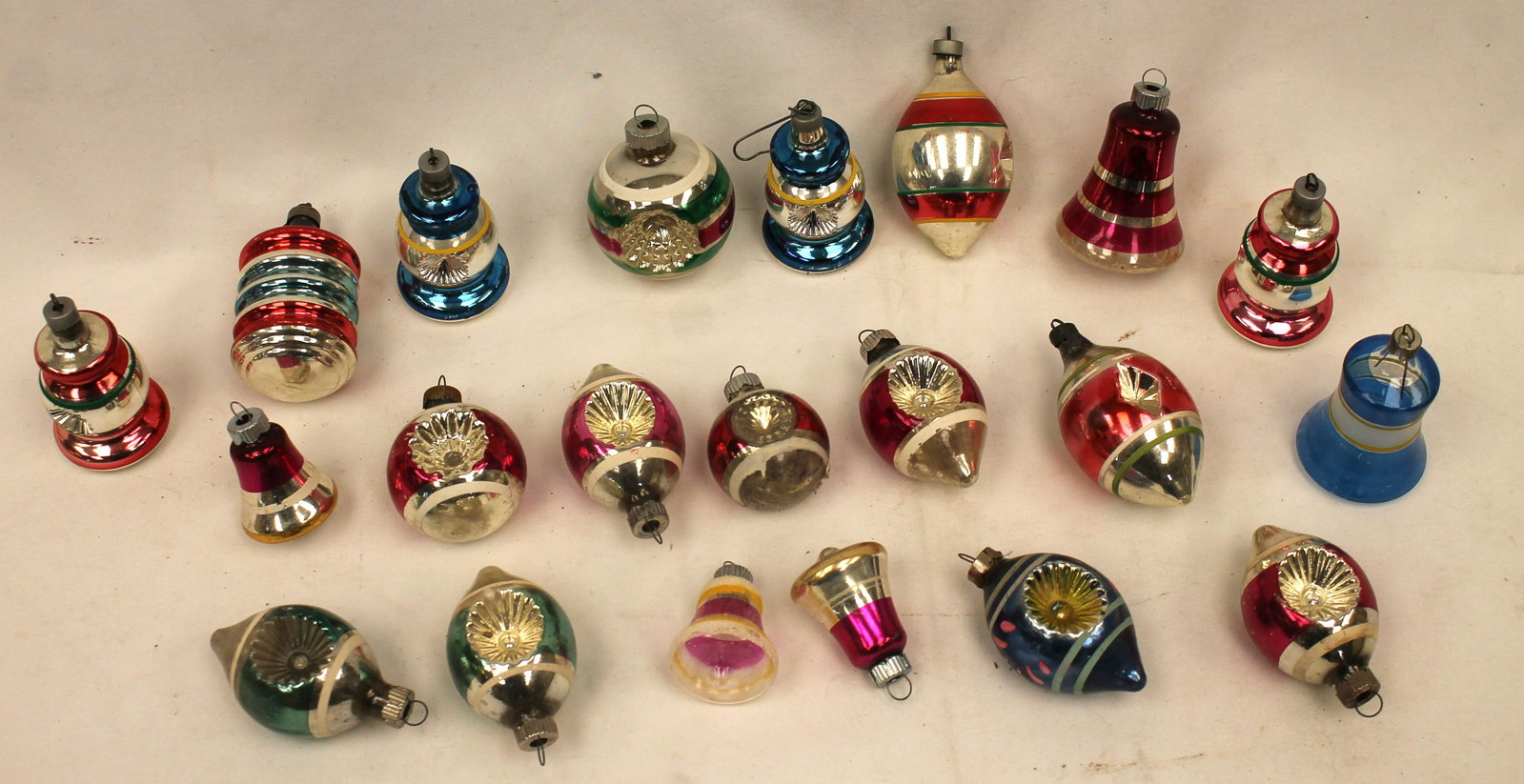 Lot of antique glass Christmas ornaments - approx 20: Lot of antique glass Christmas ornaments - approx 20