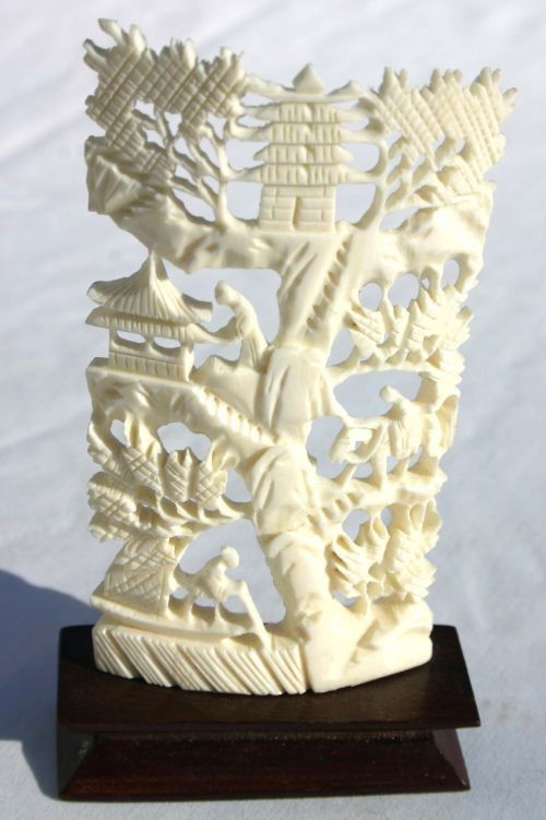 Chinese carved ivory village scene 5" screen: Chinese carved ivory village scene 5" screen