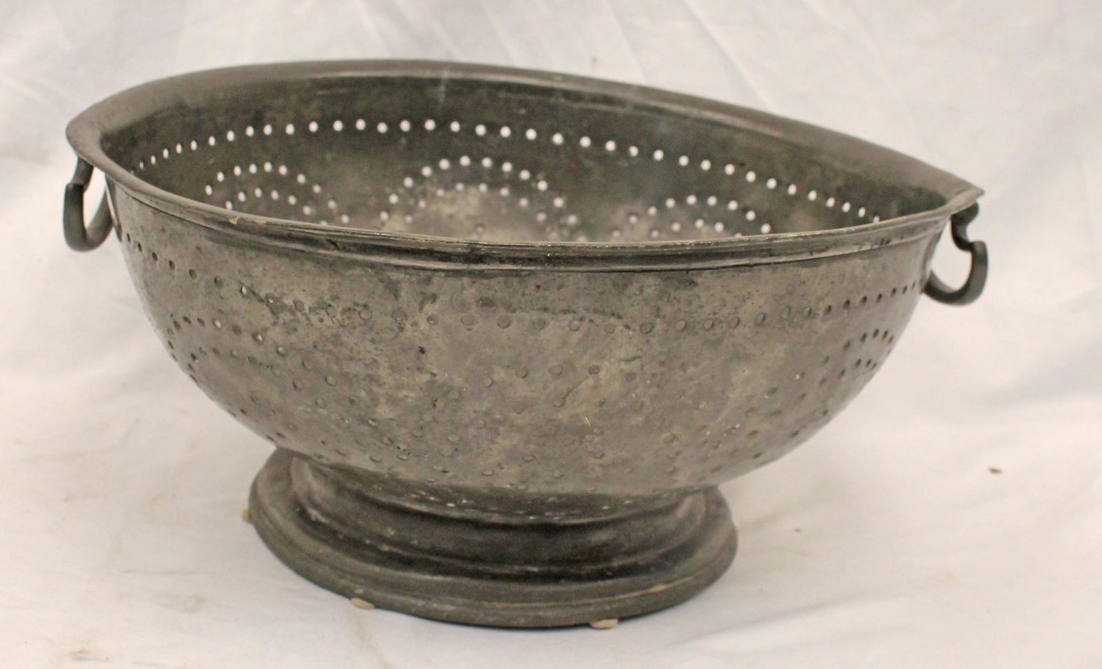 Large antique pewter collander - approx 6 1/4" tall x 12 1/2" diam (1 of 5)