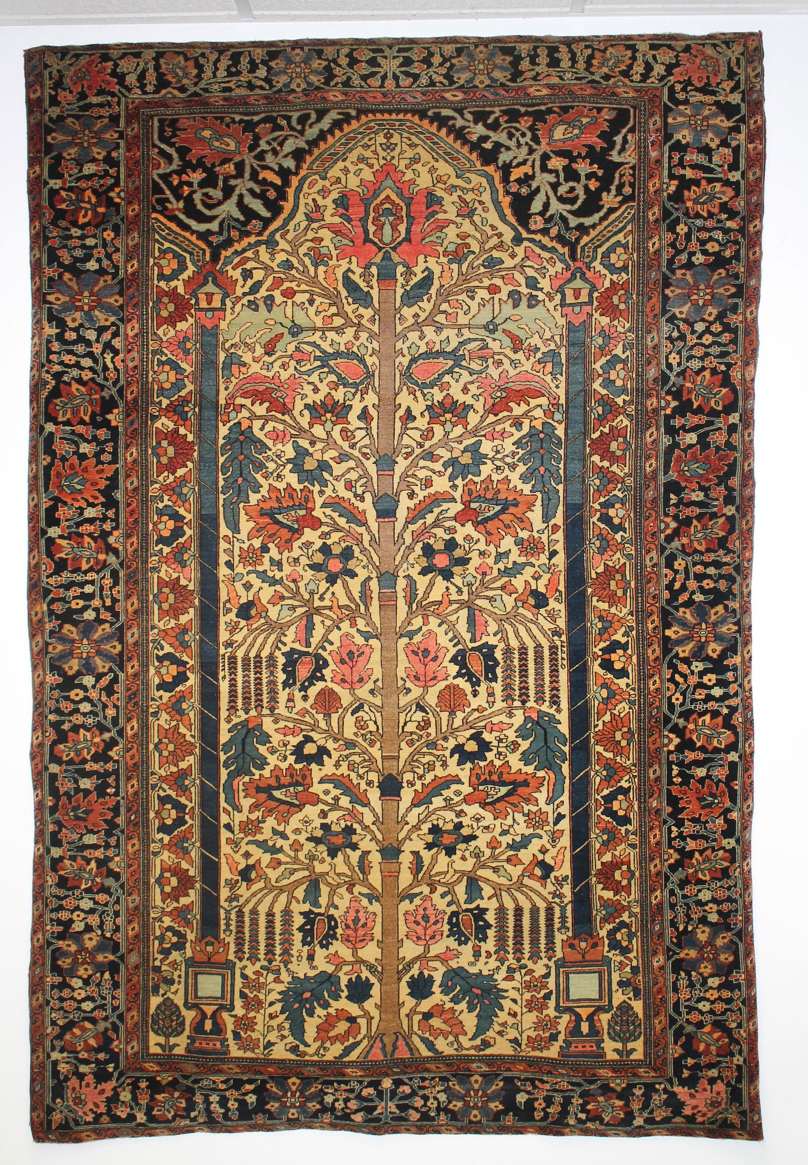 Antique Fereghan Sarouk Oriental Rug - mounted for wall hanging - 4'5"x6'9" (1 of 9)