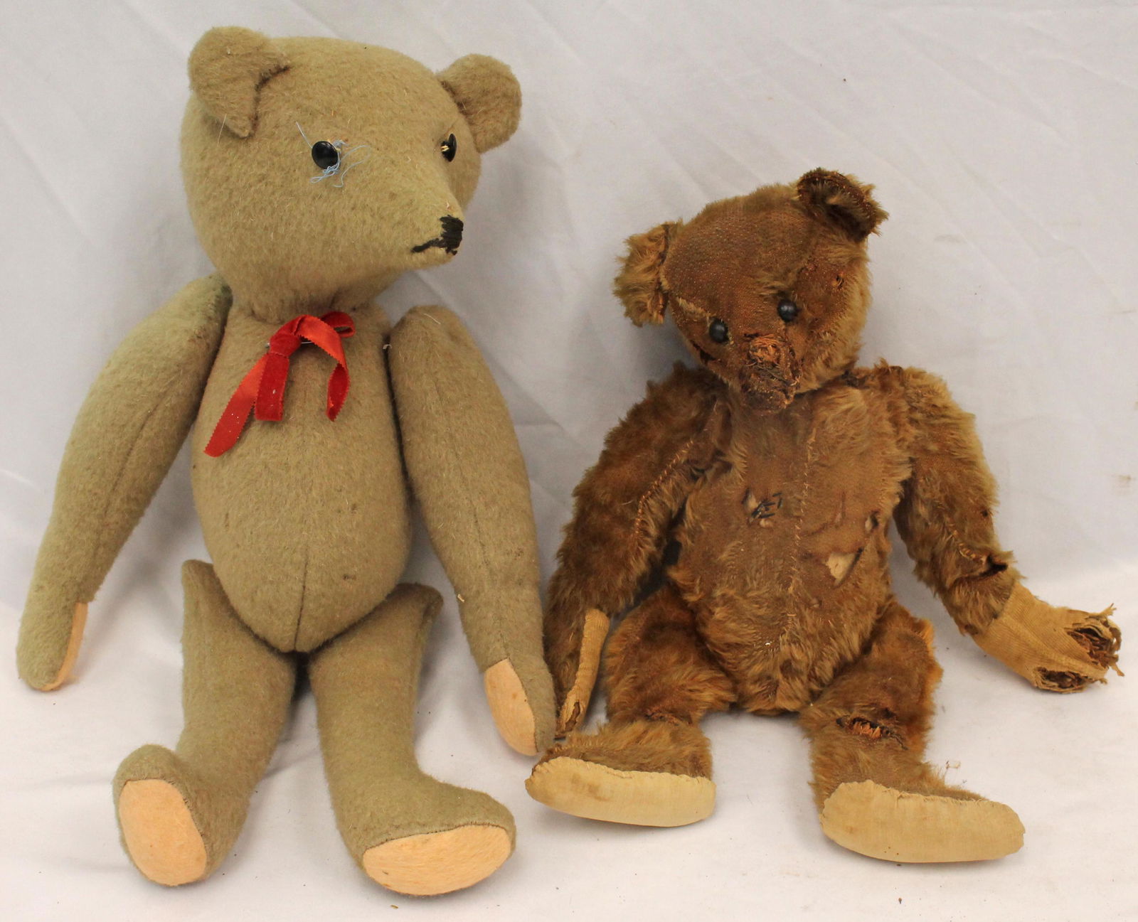 Lot of 2 antique teddy bears w jointed limbs - as found - 17" & 14" tall (1 of 9)