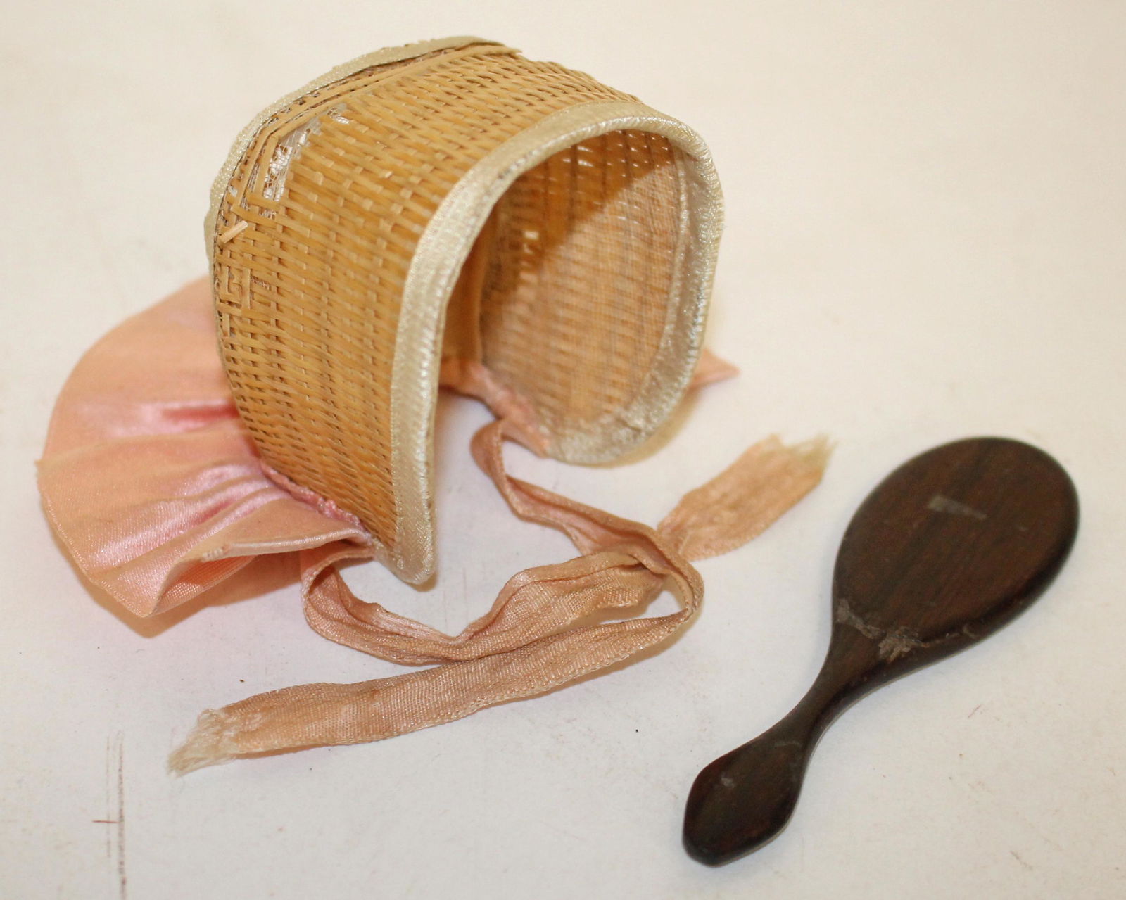 Shaker doll bonnet & doll size 4" hand mirror (1 of 6)