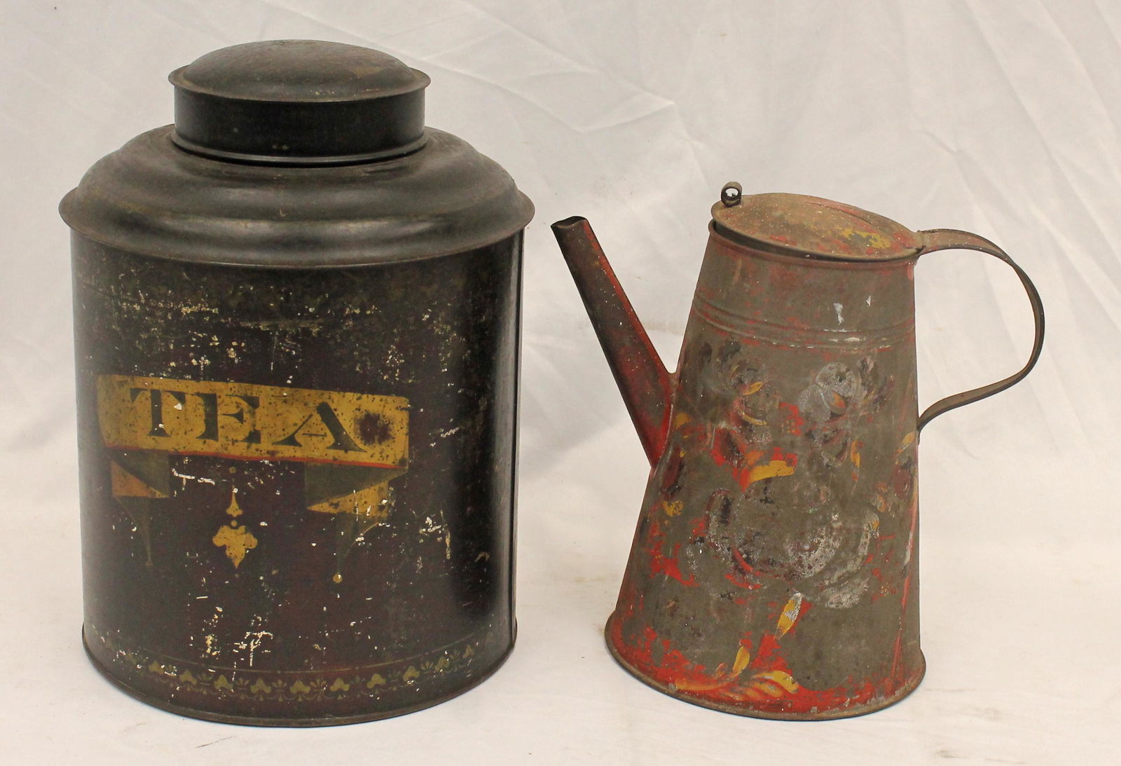 Lot of 2 antique Tole items incl "Tea" cannister & teapot - 11" x8" diam tea cannister & 9" tall (1 of 7)