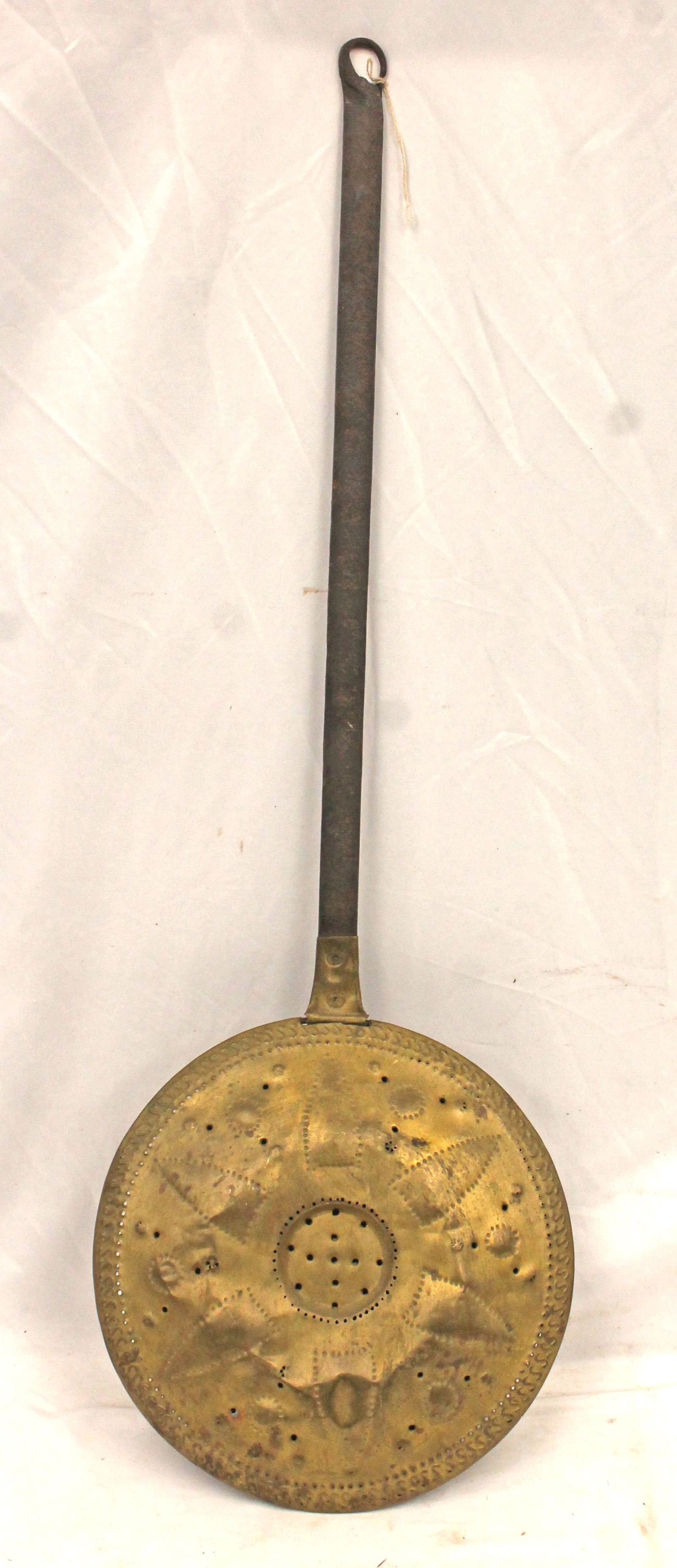 Antique iron handled bed warmer w brass pail w star dec - 11 1/2" diam x 34" long (1 of 5)