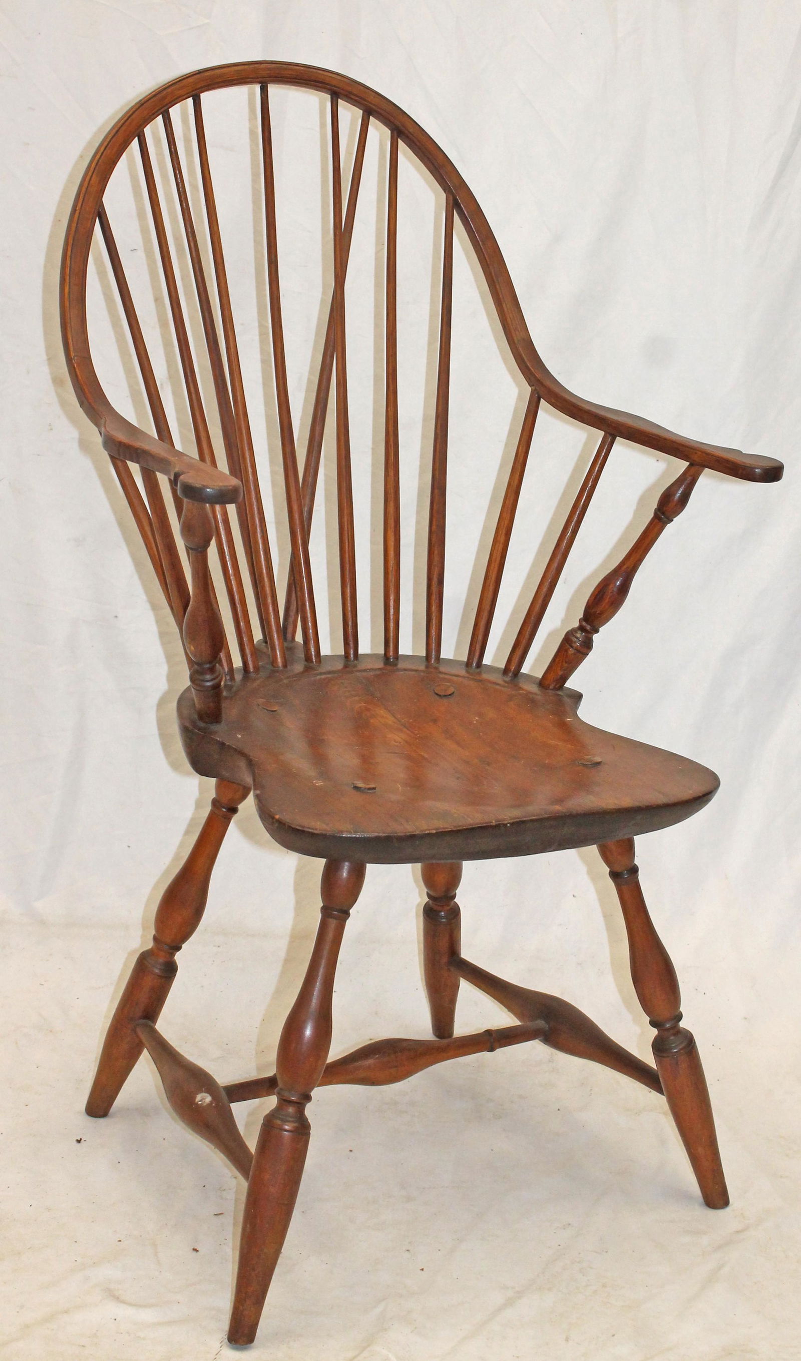 Antique continuous arm braceback Windsor chair - 17" seat height (1 of 6)