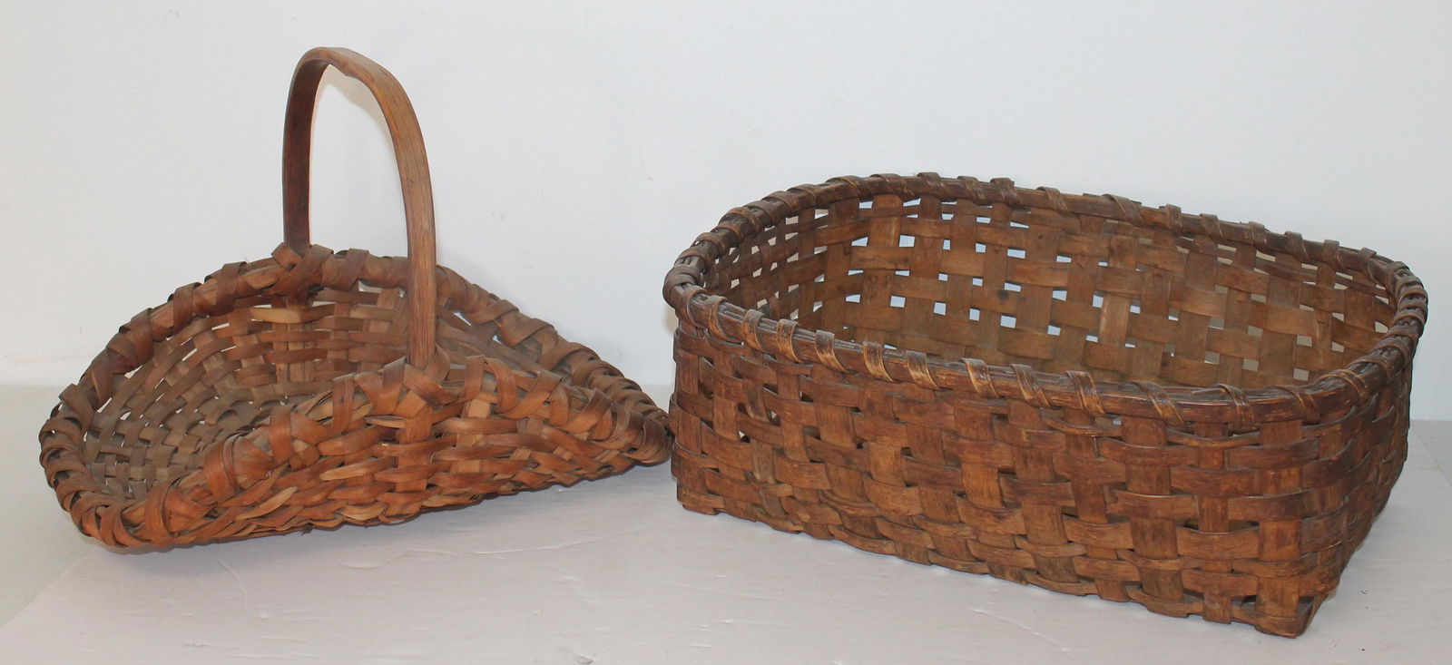 Lot of 2 splint baskets incl a fixed handled trug and a rectangular example w no handles - 9 1/2" (1 of 7)