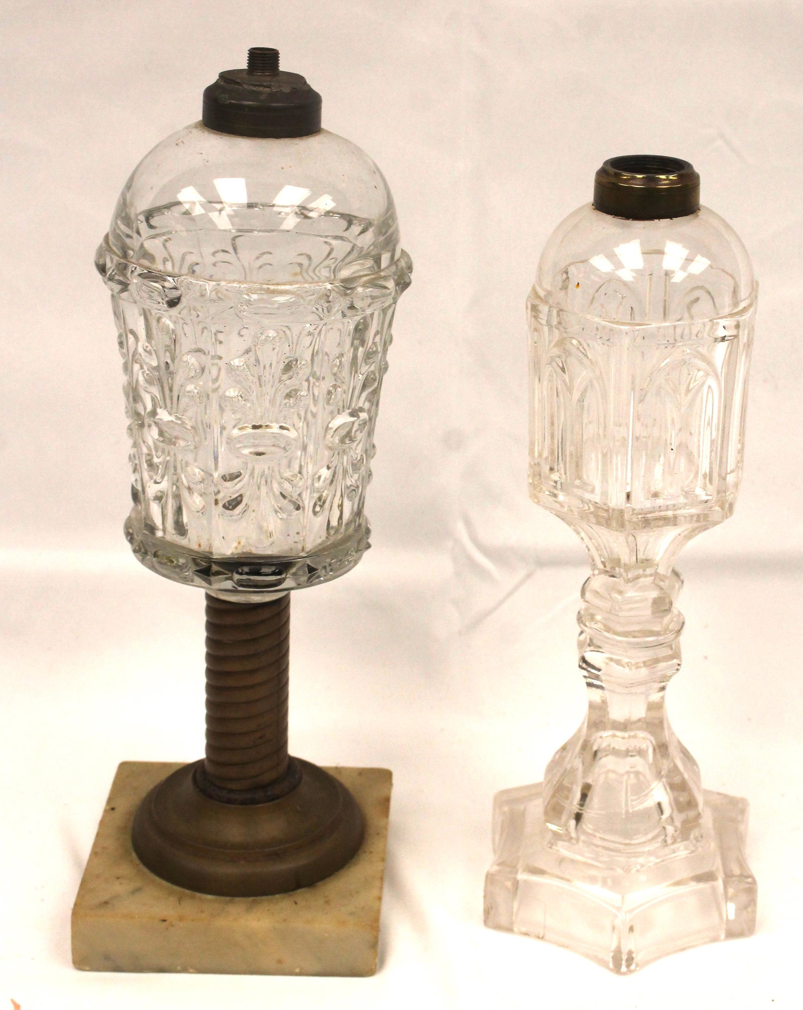 Lot of 2 antique whale oil lamps - 1 clear glass 10 1/4", the other on marble base 11 1/2": Lot of 2 antique whale oil lamps - 1 clear glass 10 1/4", the other on marble base 11 1/2"