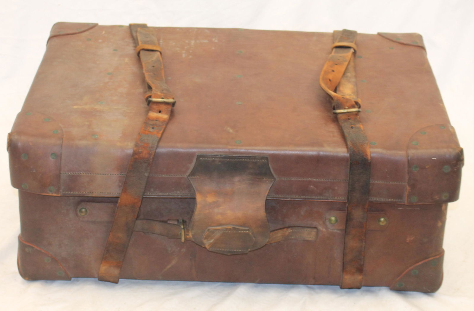Antique leather suitcase - (1 of 8)