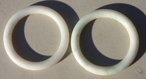 pr of mutton jade bangle bracelets: pr of mutton jade bangle bracelets