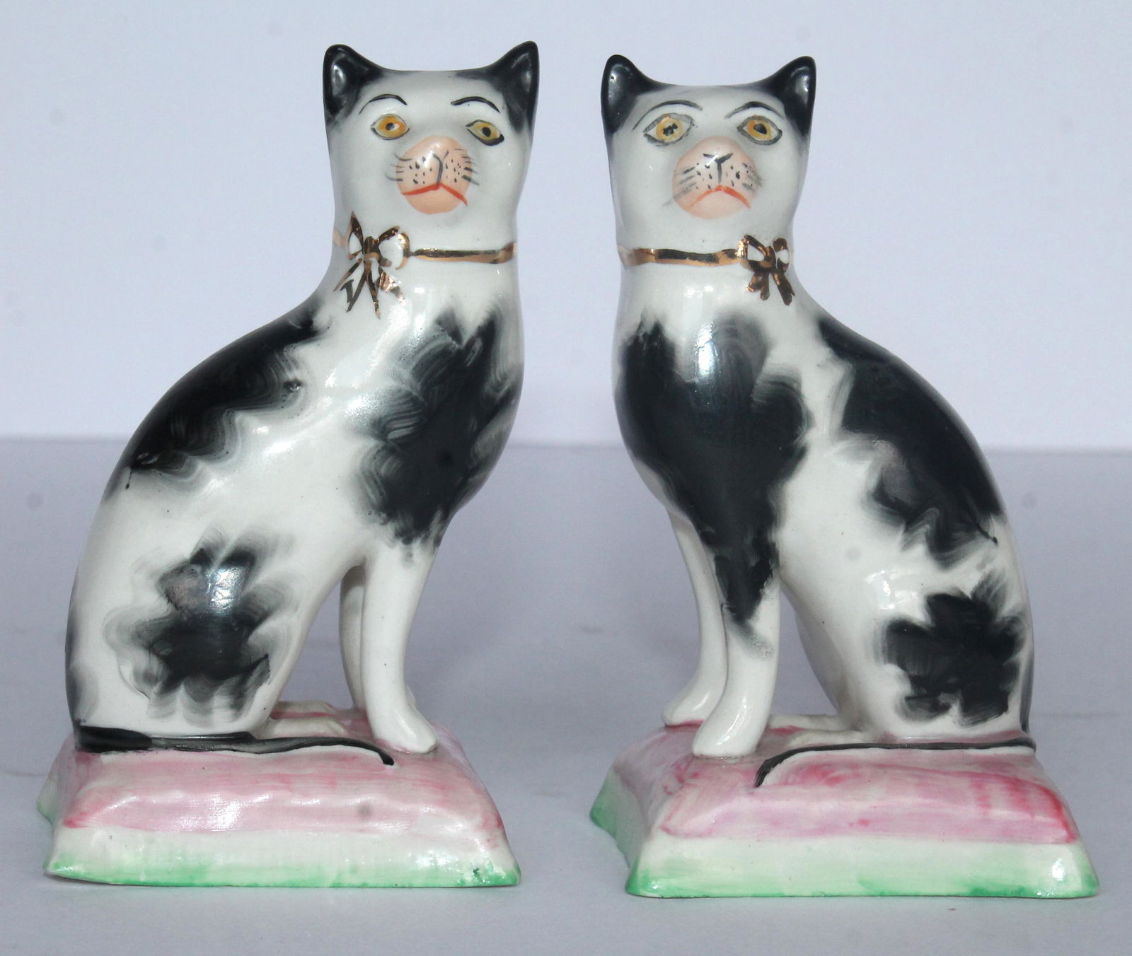 Pair of antique Staffordshire figures of cats - 4" tall: Pair of antique Staffordshire figures of cats - 4" tall