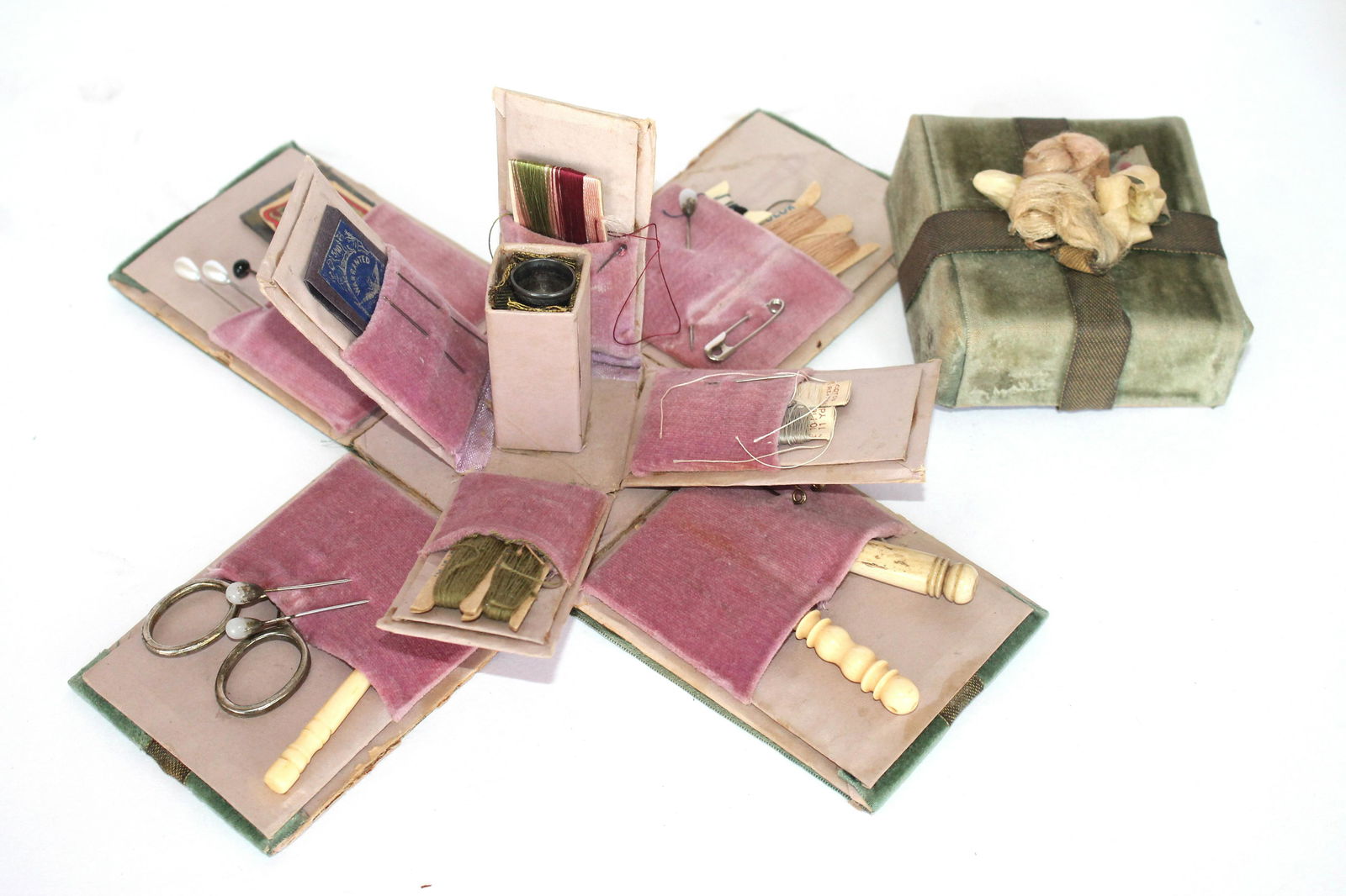 Antique velvet etui sewing kit w accessories - 4" tall (1 of 8)