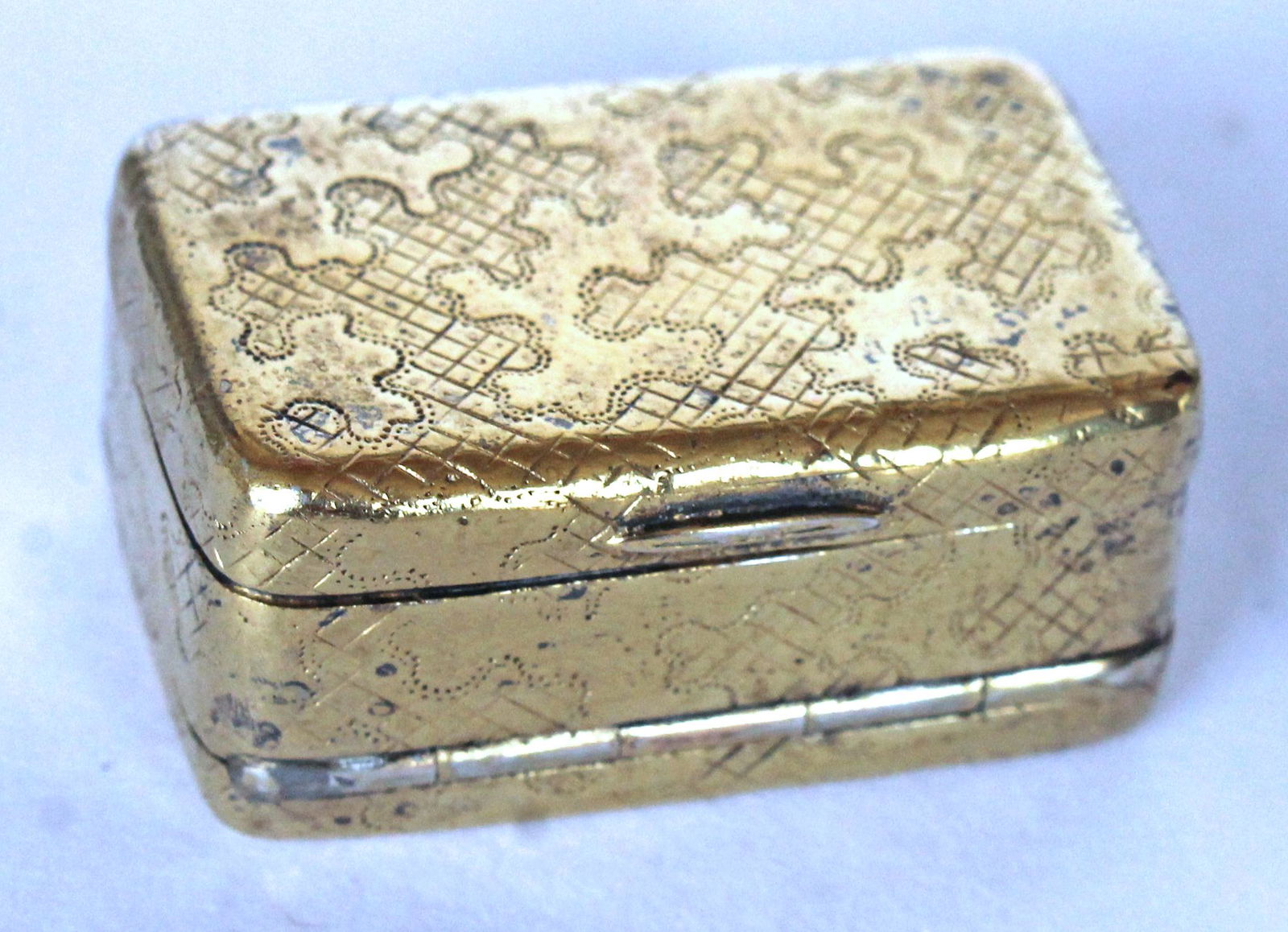 Antique English sterling silver double vinaigrette w gold wash - 1"x1 1/2" (1 of 5)